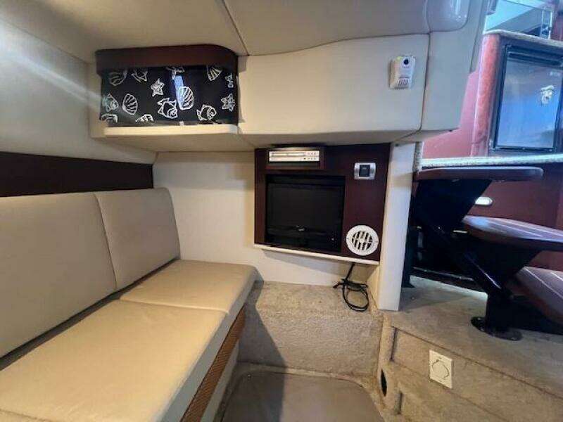 Irish Exit 38ft Sea Ray Yacht For Sale