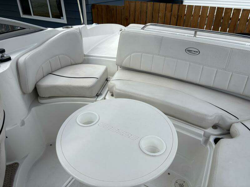 25ft Ebbtide Yacht For Sale