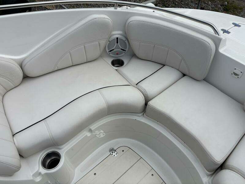 25ft Ebbtide Yacht For Sale