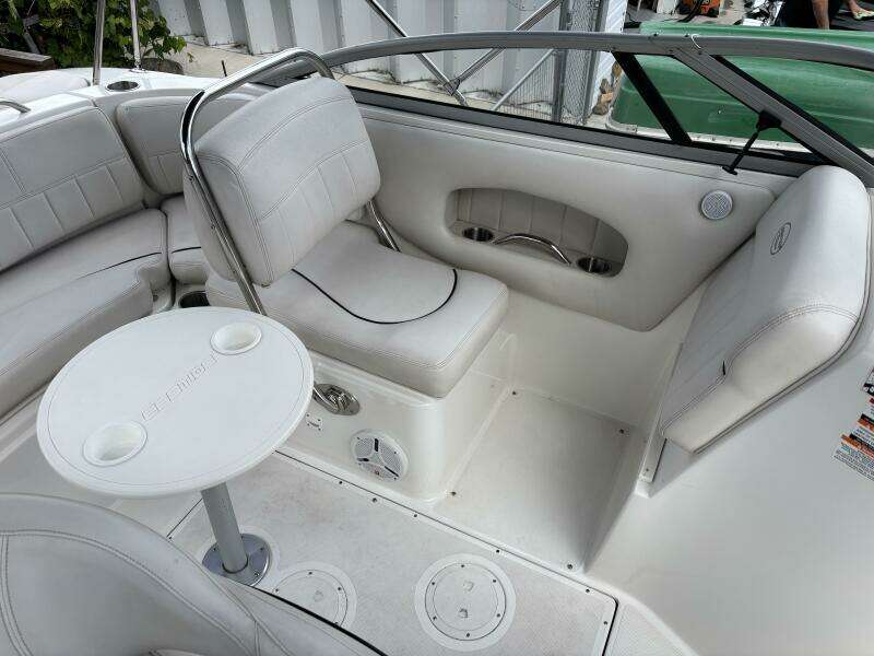 25ft Ebbtide Yacht For Sale