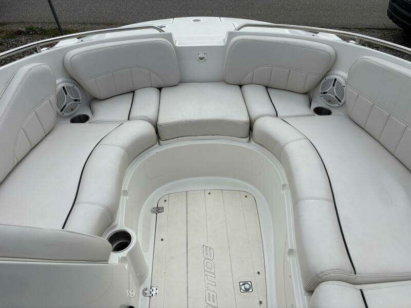 25ft Ebbtide Yacht For Sale