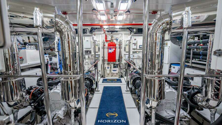 Short Story 122ft Horizon Yacht For Sale
