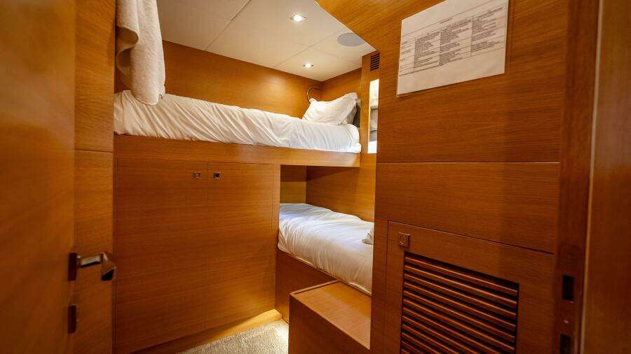 Short Story 122ft Horizon Yacht For Sale