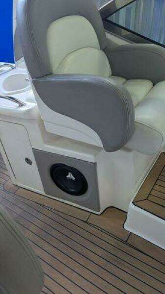 37ft Sea Ray Yacht For Sale