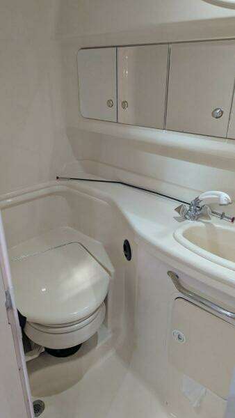 37ft Sea Ray Yacht For Sale