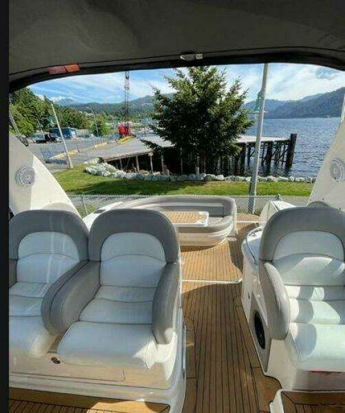 37ft Sea Ray Yacht For Sale
