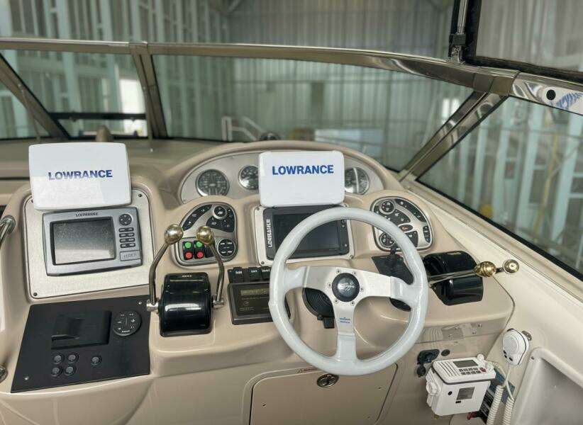 34ft Sea Ray Yacht For Sale