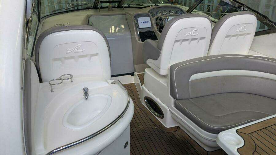 37ft Sea Ray Yacht For Sale