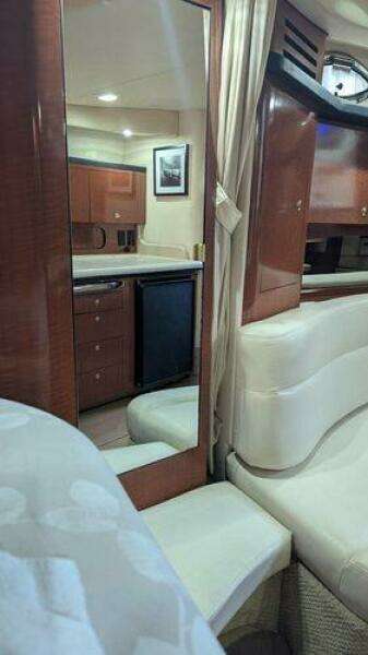 37ft Sea Ray Yacht For Sale