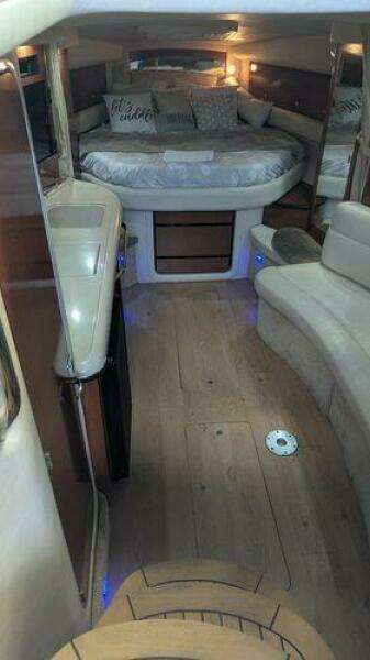 37ft Sea Ray Yacht For Sale