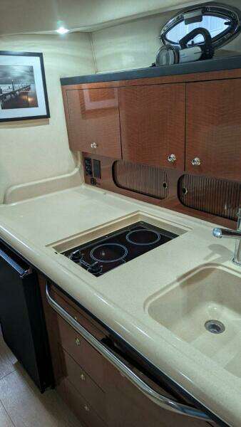 37ft Sea Ray Yacht For Sale
