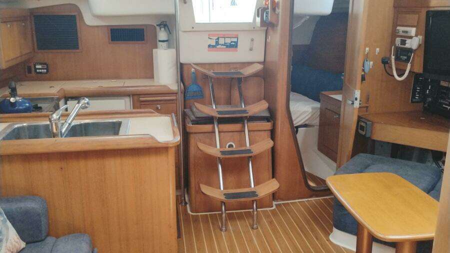 Seraph 35ft Catalina Yacht For Sale