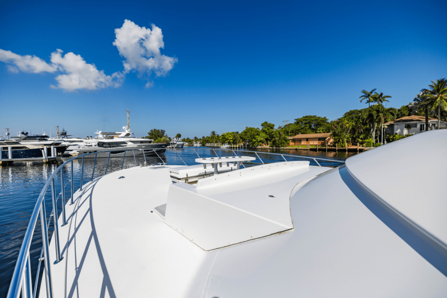 63ft Hatteras Yacht For Sale