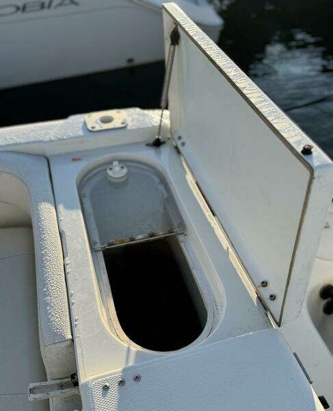 26ft Triton Yacht For Sale