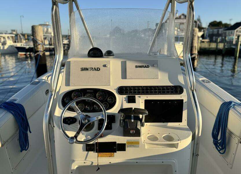 26ft Triton Yacht For Sale