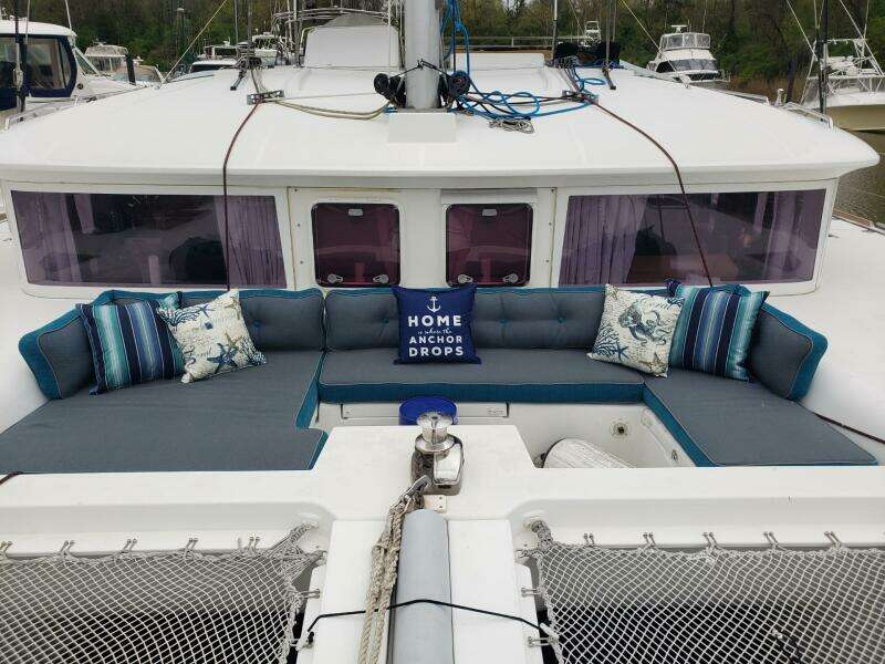2011-lagoon-450-sail-9754303-20250410174915849-1_XLARGE.jpg