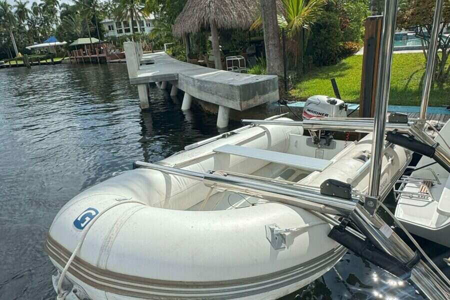 2022-lagoon-40-sail-9902427-20250807110339802-3.jpg