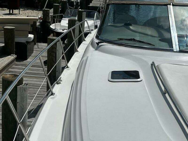 410 starboard side access