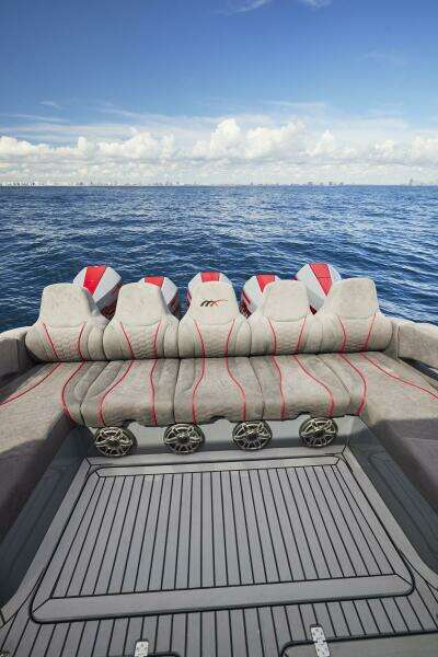 MR  LUCKY 52ft Midnight Express Yacht For Sale