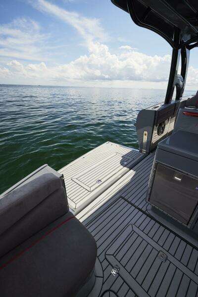 MR  LUCKY 52ft Midnight Express Yacht For Sale
