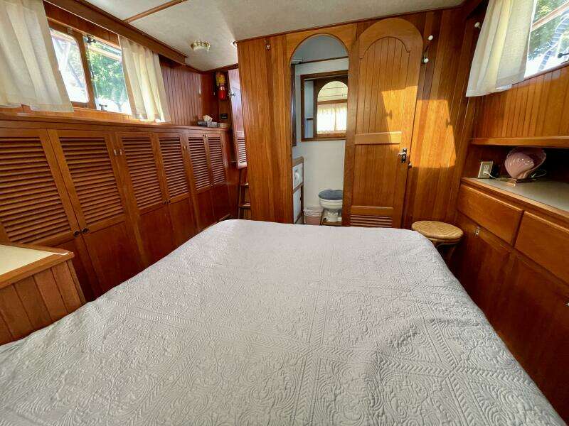 36ft Monk Yacht For Sale