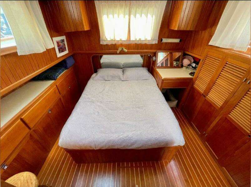 36ft Monk Yacht For Sale