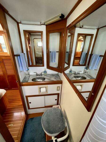 36ft Monk Yacht For Sale