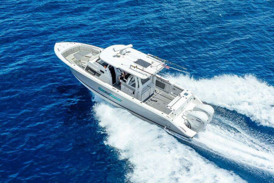 35ft Pursuit Yacht For Sale