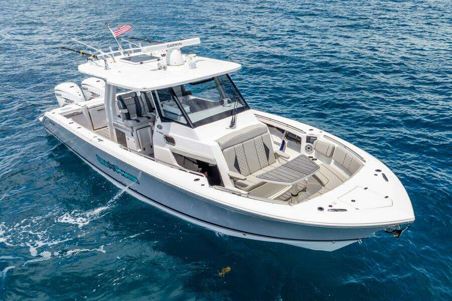 35ft Pursuit Yacht For Sale