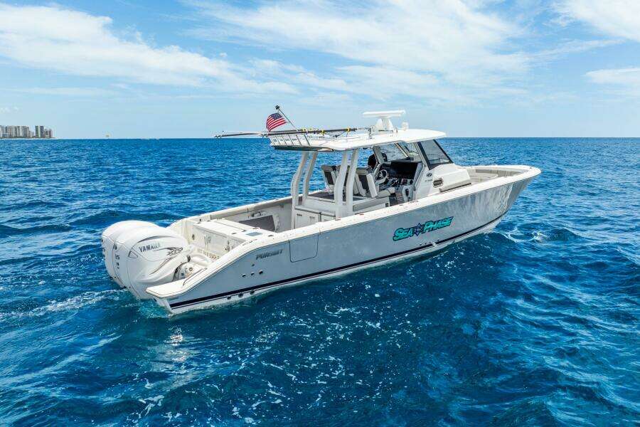 35ft Pursuit Yacht For Sale
