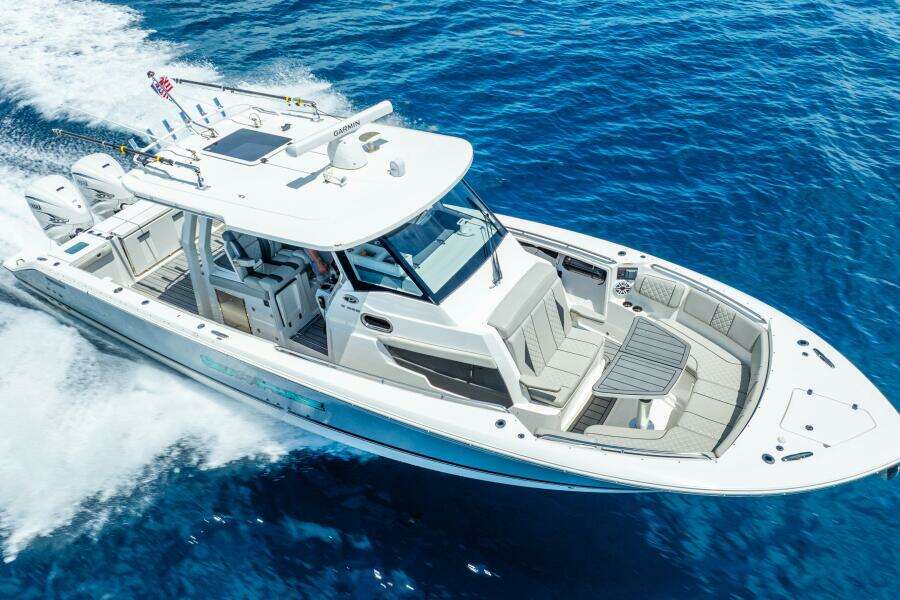 35ft Pursuit Yacht For Sale