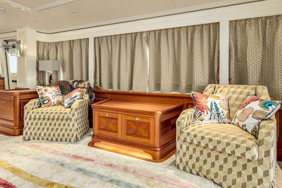 FRIVOLOUS 76ft Hunt Yachts Yacht For Sale