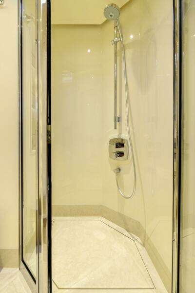 FRIVOLOUS 76ft Hunt Yachts Yacht For Sale