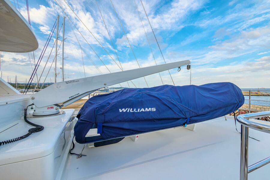 FRIVOLOUS 76ft Hunt Yachts Yacht For Sale