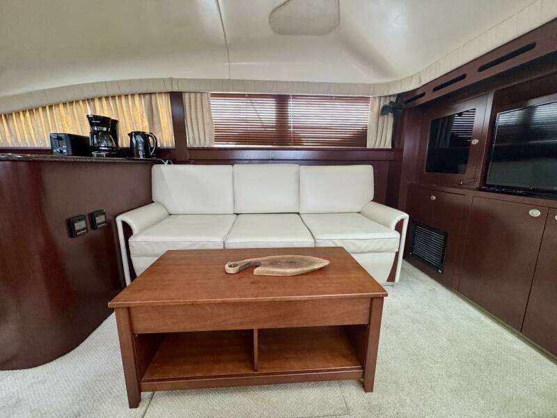 A Mi Manera 40ft Sea Ray Yacht For Sale