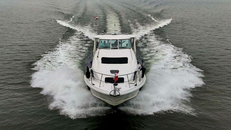 A Mi Manera 40ft Sea Ray Yacht For Sale