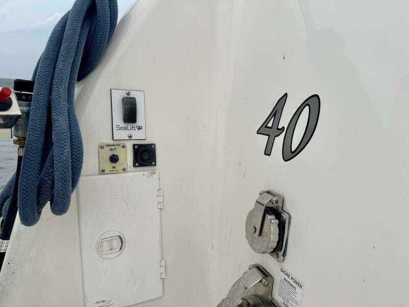 A Mi Manera 40ft Sea Ray Yacht For Sale