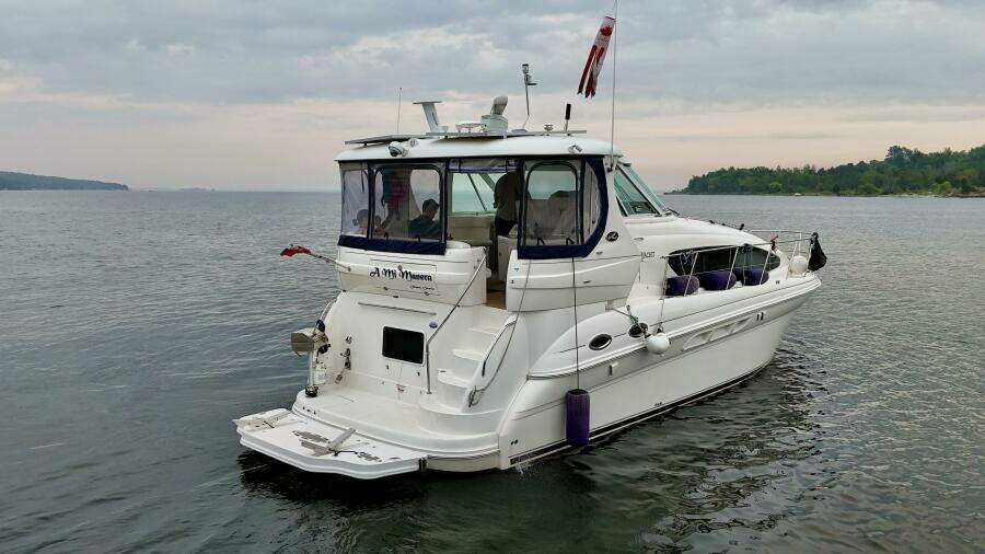 A Mi Manera 40ft Sea Ray Yacht For Sale