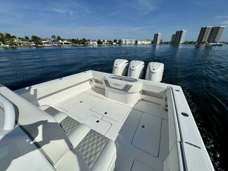 All Eyez on Me  39ft Invincible Yacht For Sale
