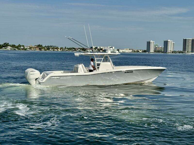 All Eyez on Me  39ft Invincible Yacht For Sale