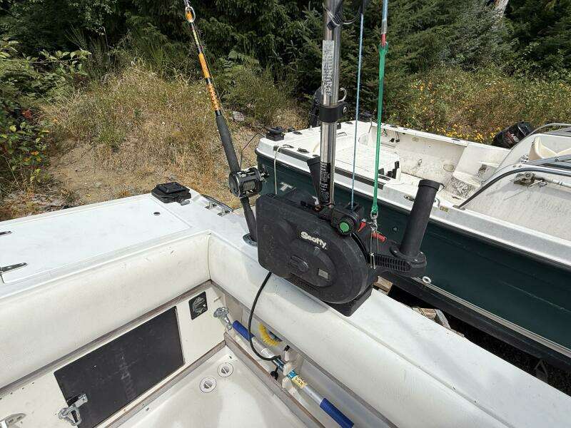 25ft Grady White Yacht For Sale