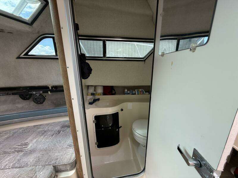 25ft Grady White Yacht For Sale