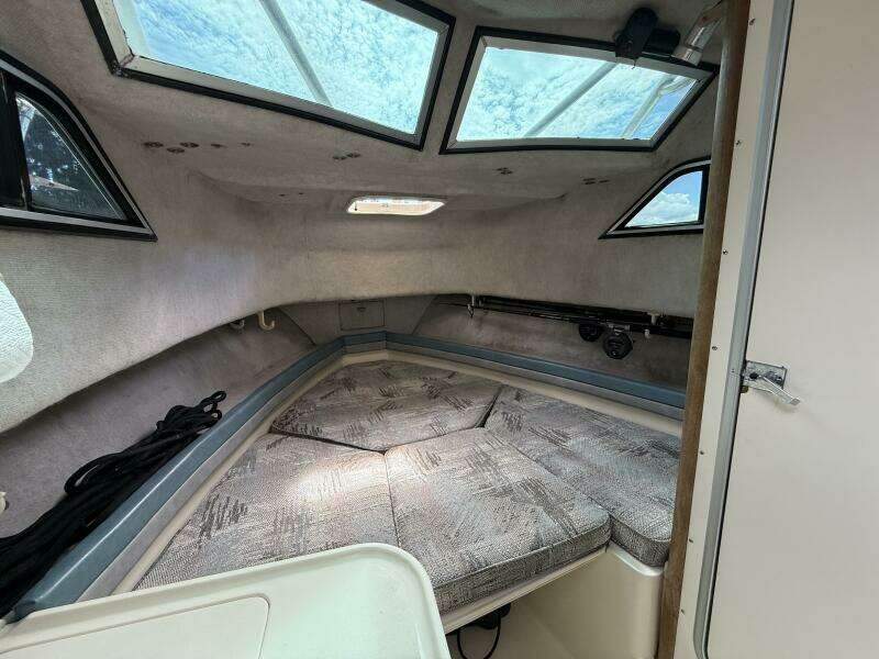 25ft Grady White Yacht For Sale