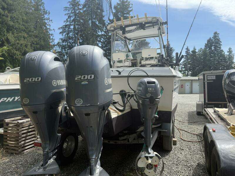 25ft Grady White Yacht For Sale