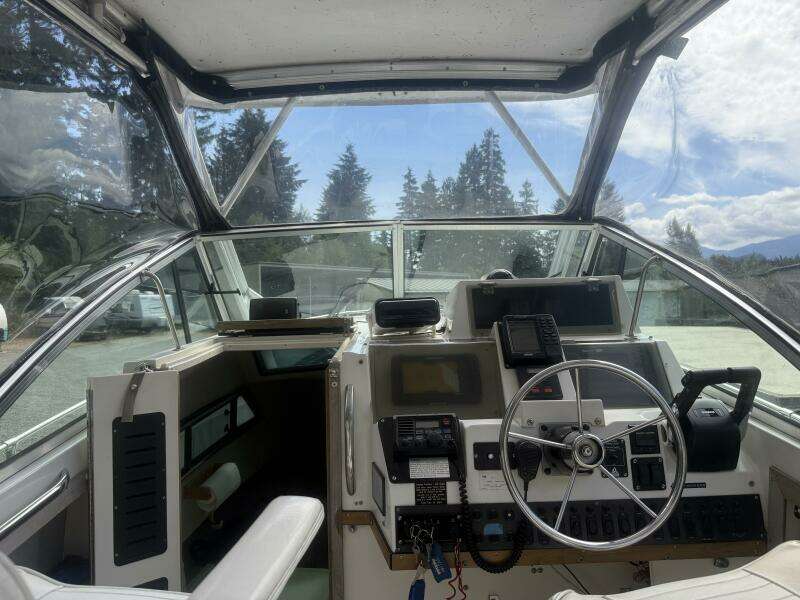 25ft Grady White Yacht For Sale