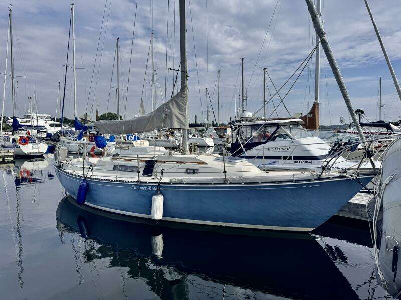 30ft C amp C Yacht For Sale