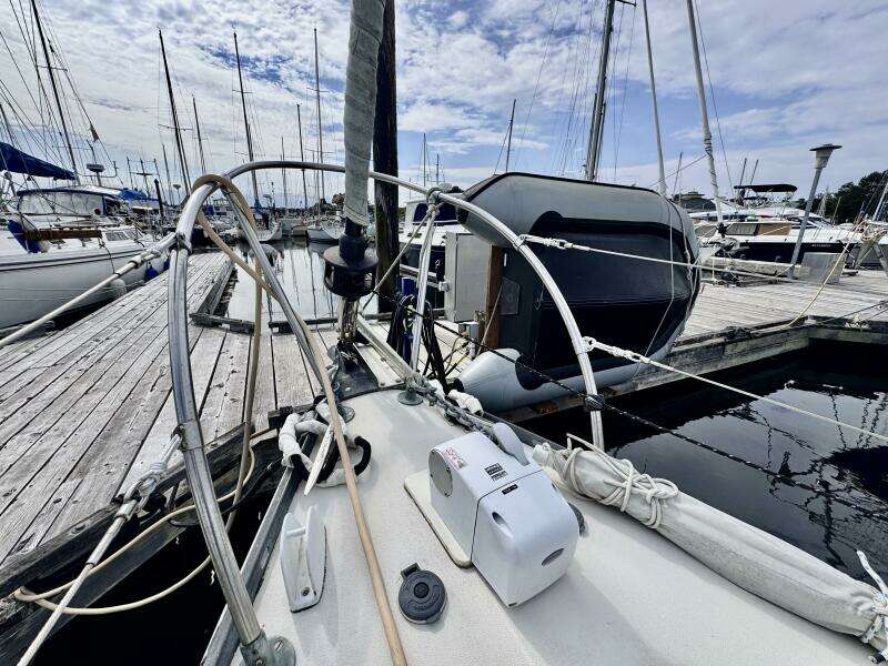 30ft C amp C Yacht For Sale