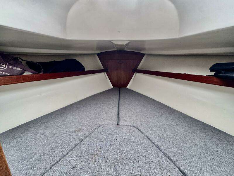 30ft C amp C Yacht For Sale
