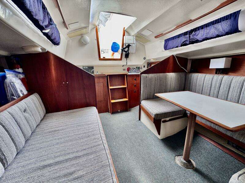 30ft C amp C Yacht For Sale