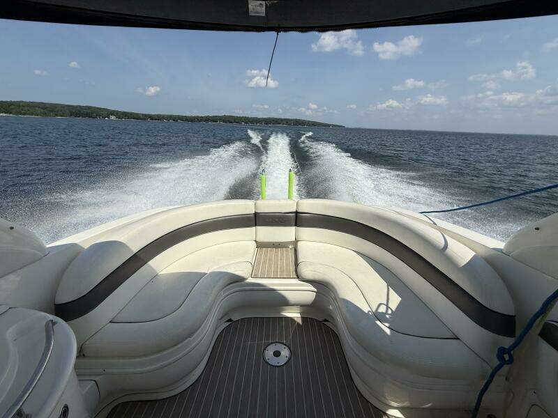 Sea Bull 29ft Sea Ray Yacht For Sale